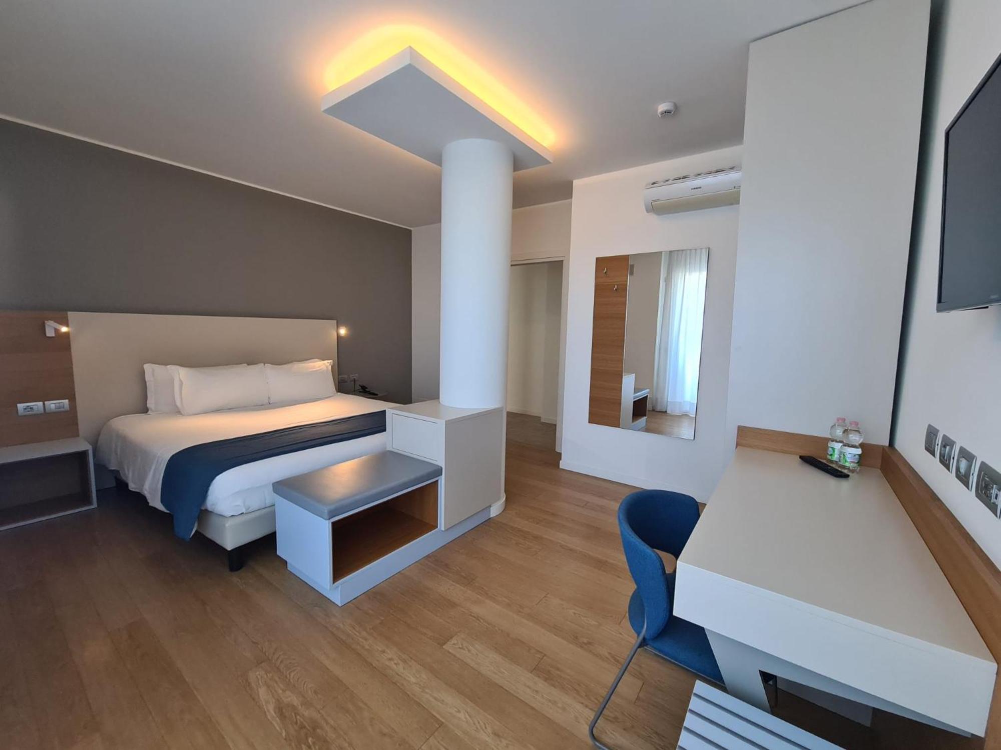 Hesperia Hotel & Residence Lido di Jesolo Bilik gambar