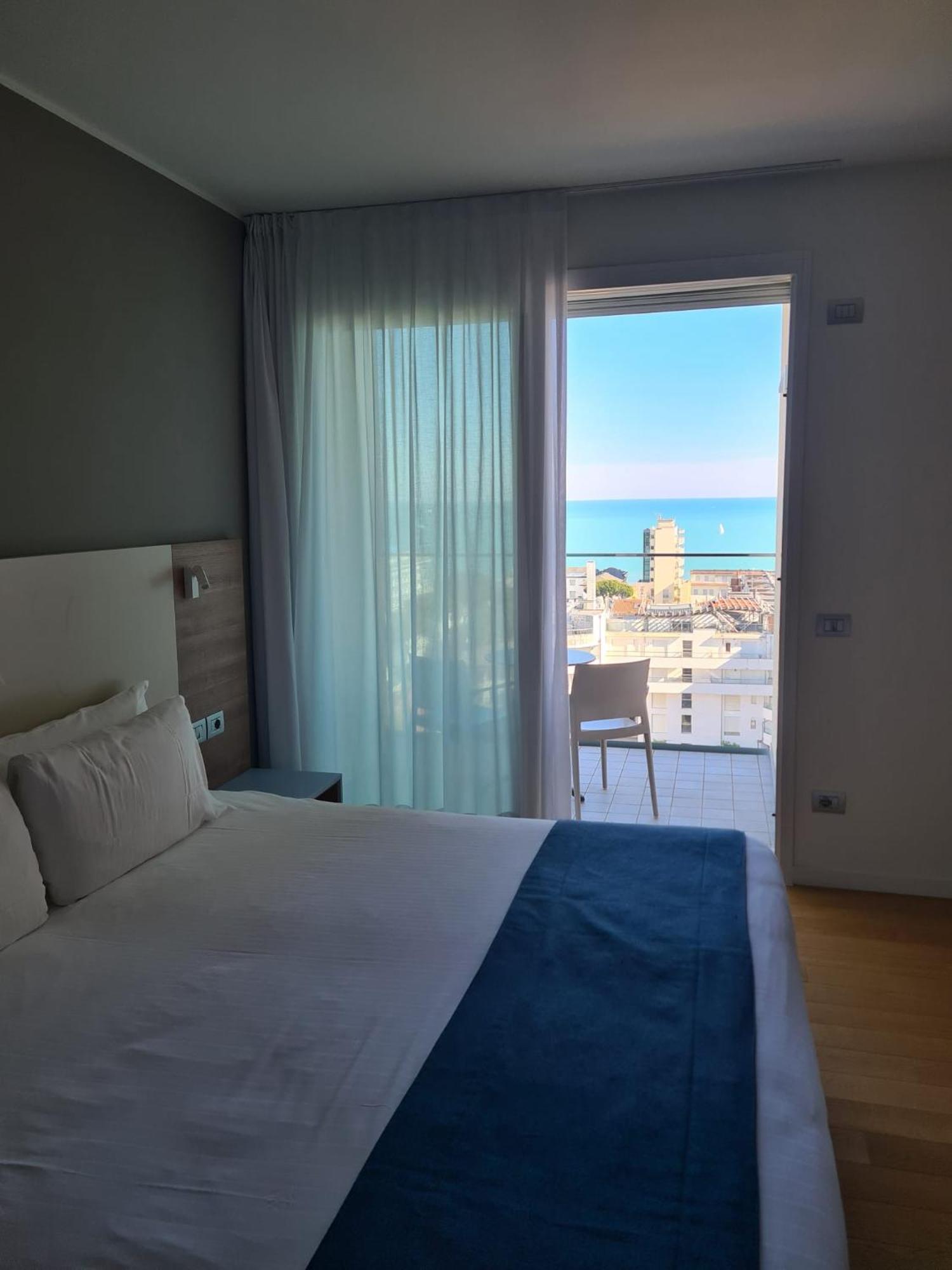 Hesperia Hotel & Residence Lido di Jesolo Bilik gambar